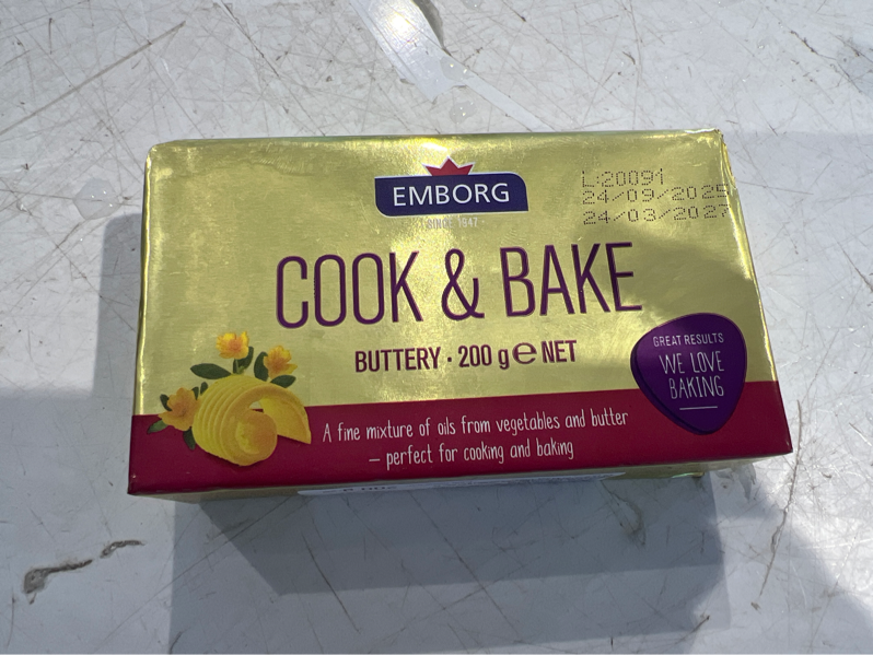 Bơ lạt Cook & Bake Emborg 200g — HUBA Mart